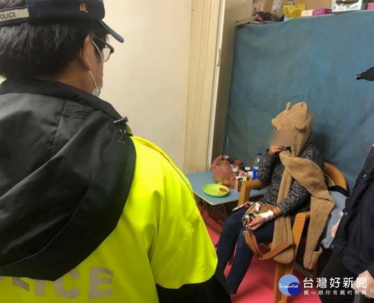 臺西警方配合家屬及時勸阻欲輕生之女子就醫，挽回寶貴性命，家屬深表感激。