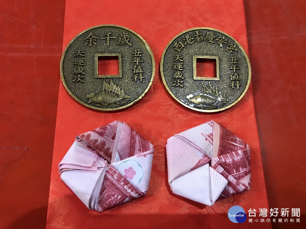 今年值科千歲是余千歲,七千個歲錢內還有限量的百元。