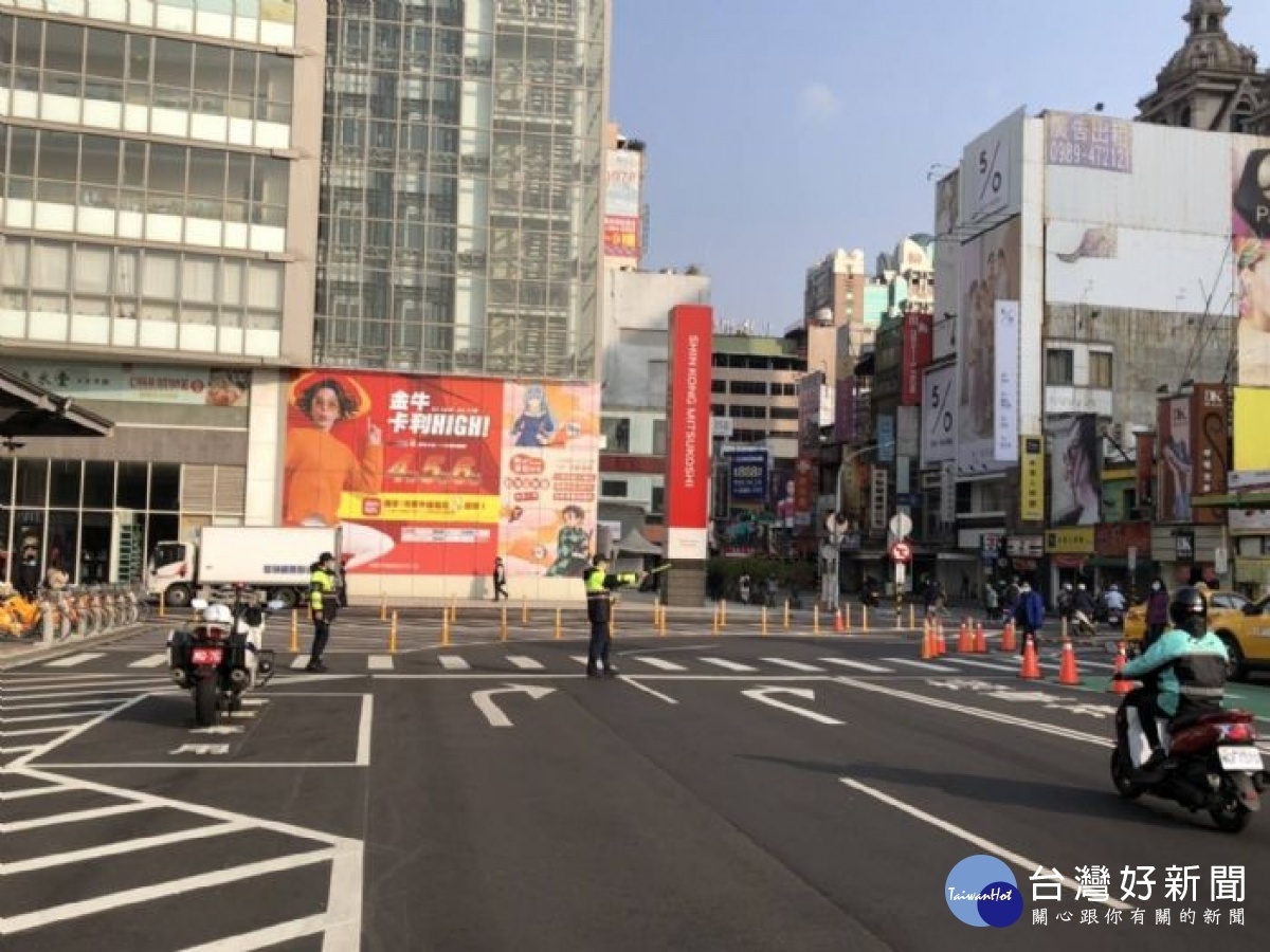 桃園市警局訂定各項交通疏導計畫,以確保春節連續假期行車順暢與安全。