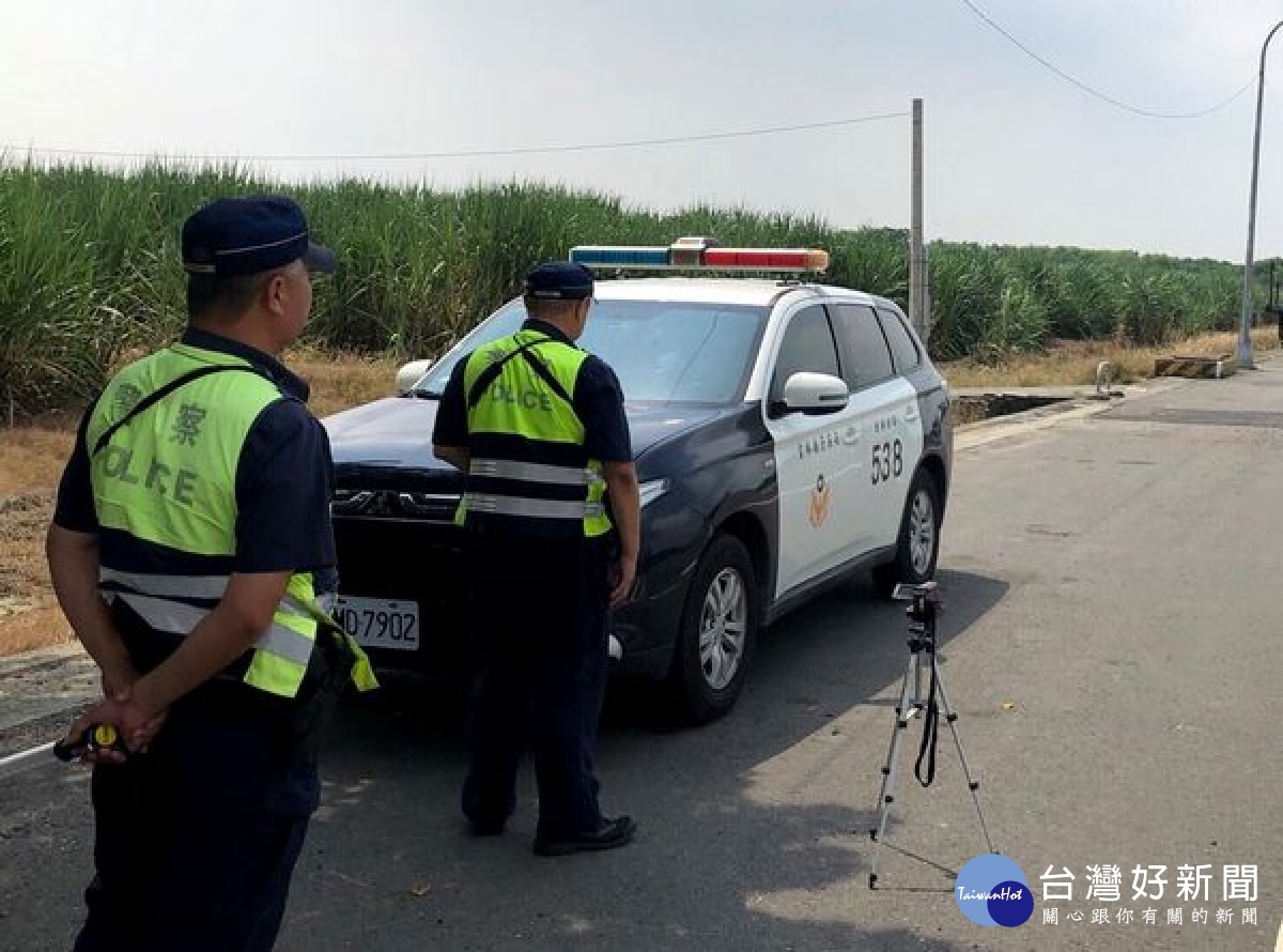 鑑於防汛道路意外事故層出不窮，雲林縣警察局局長朱宗泰親自率隊，邀集水利署等有關單位，至現場會勘共商改善對策。