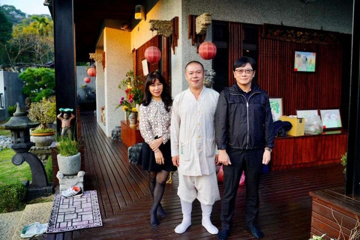漫漫菩提路綿綿赤子心 返鄉遊大千功德圓滿( 趙正宇立委夫婦)