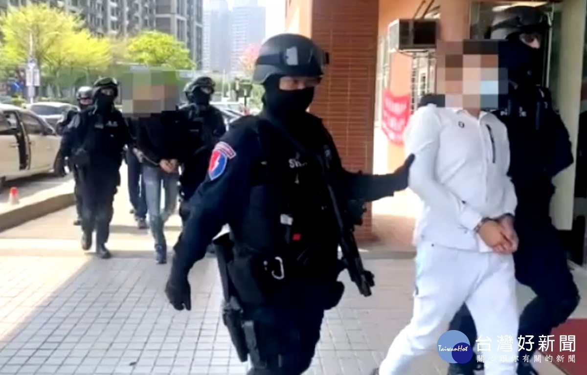 警方將陳男及其5名手下一舉成擒,警詢後移請台灣桃園地方檢察署偵辦