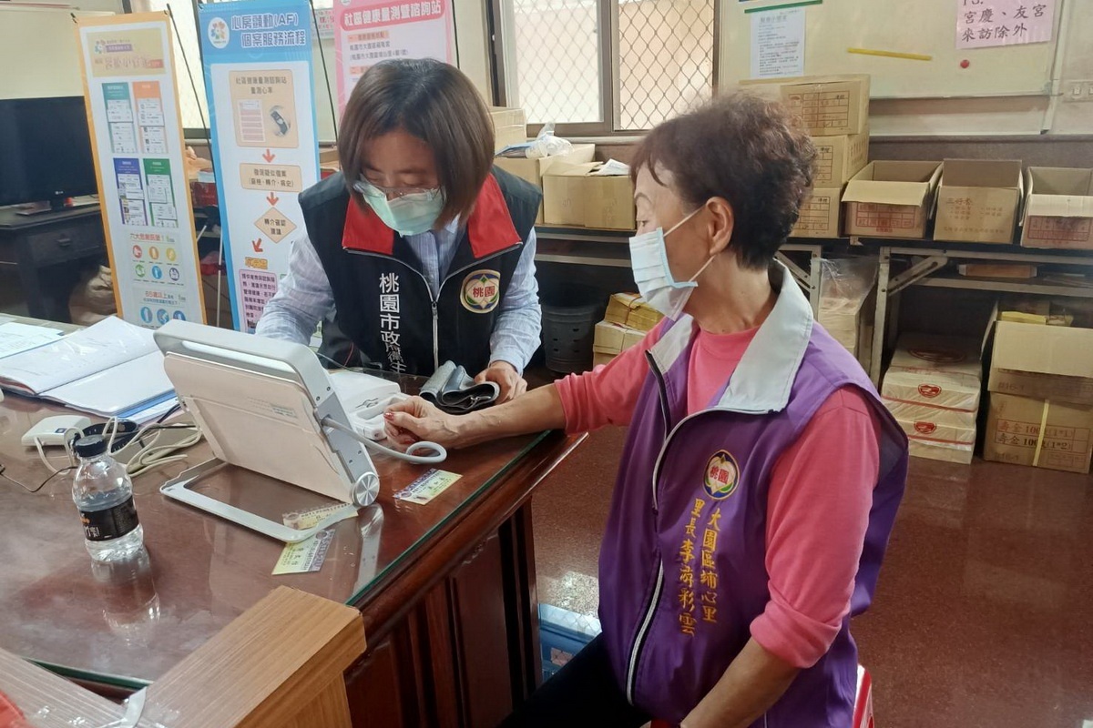 桃園市大園區「醫療小管家」服務據點成立為當地民眾提供醫療服務窗口。