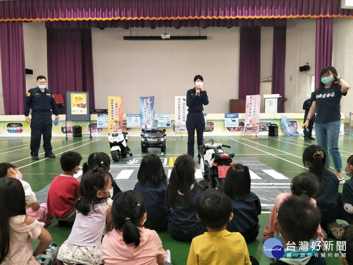 桃警分局及交通警察大隊聯合辦理,建立學童交通安全觀念