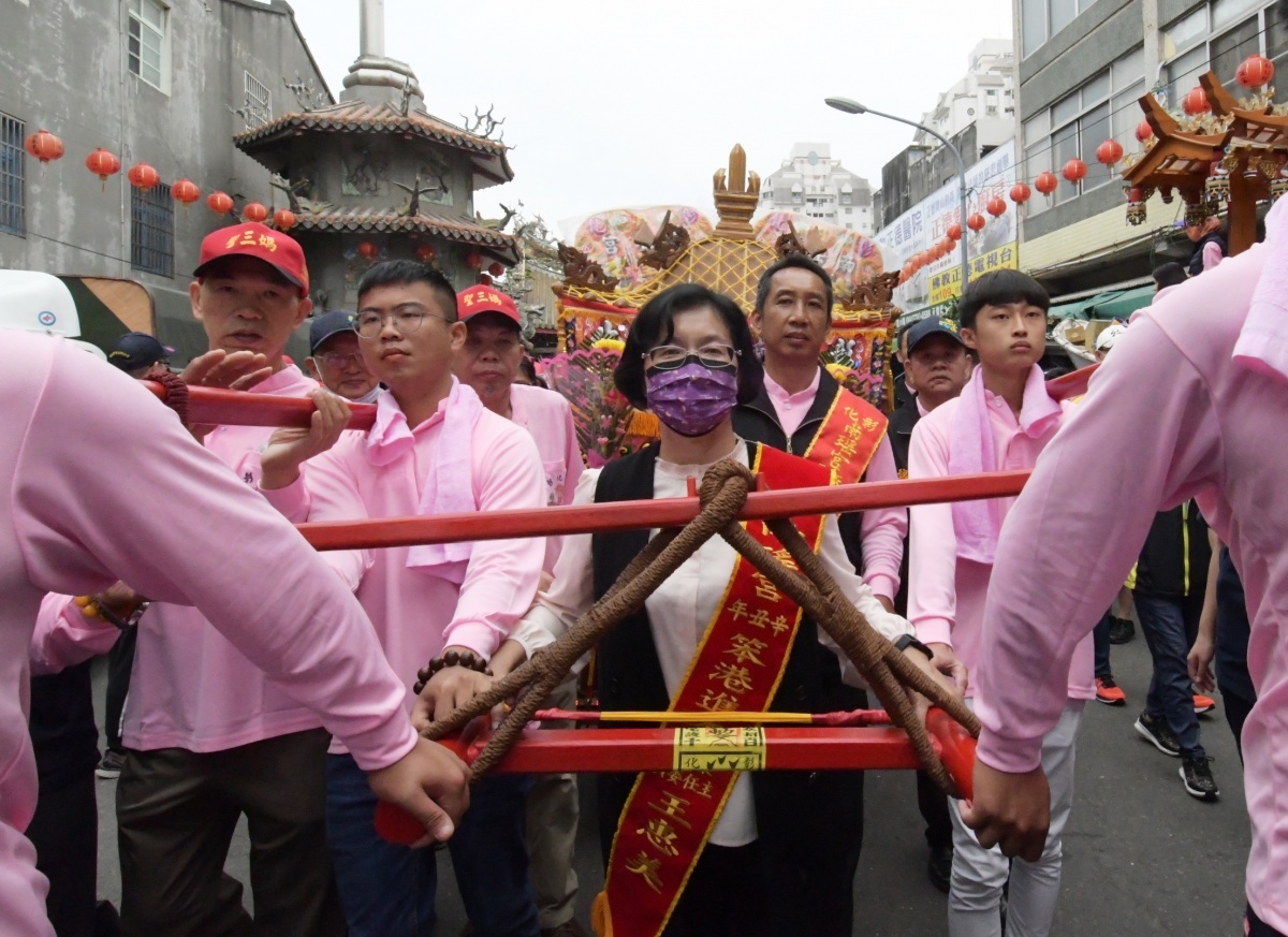 彰化媽笨港進香　潦過濁水溪祈求天降甘霖 台灣好新聞 第3張