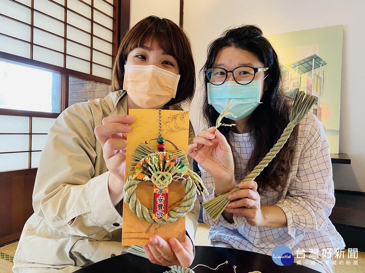 「英日快閃時空小徑」中的「特色攤位市集」有吃有玩有DIY,還攤攤都免費