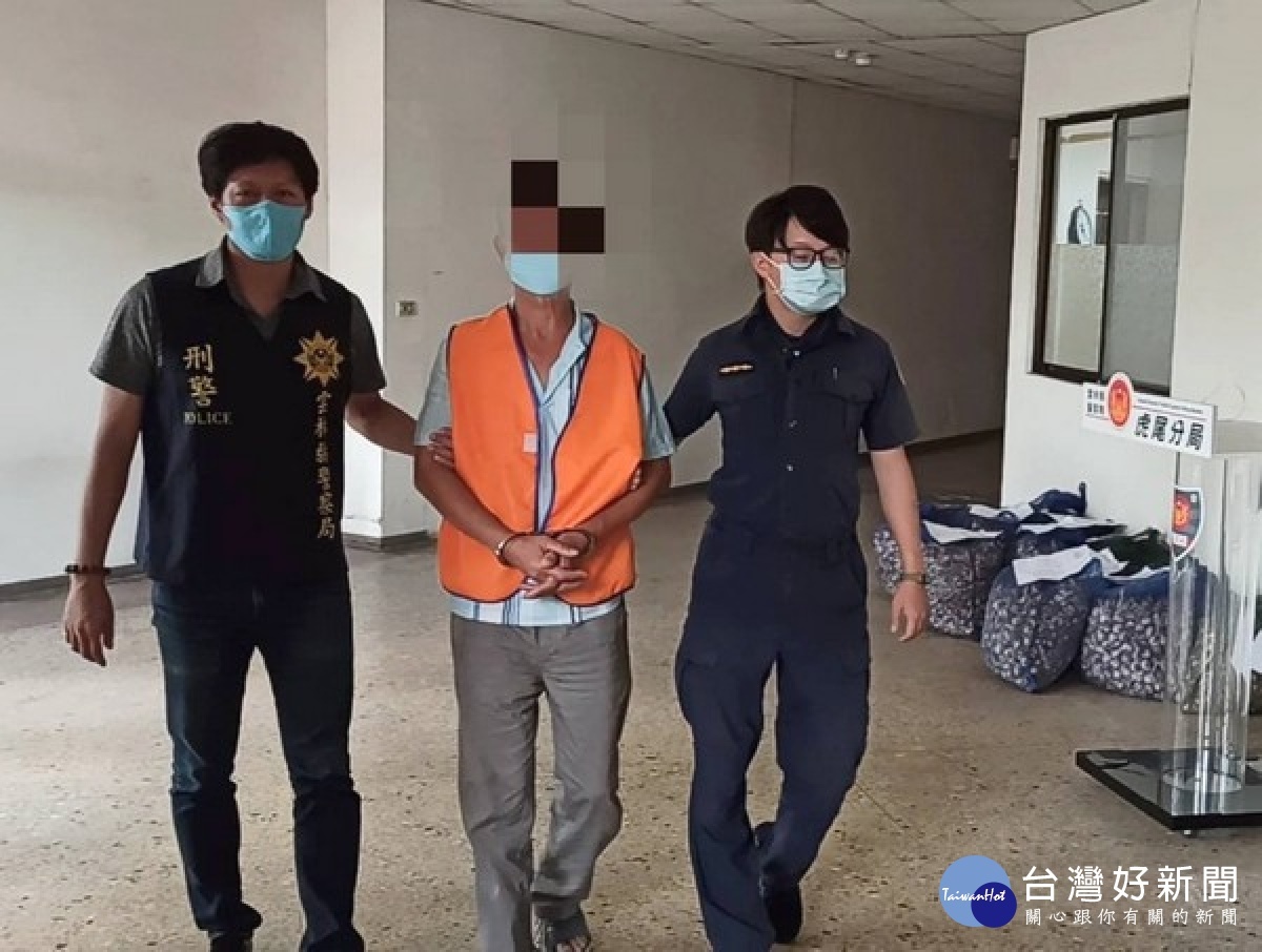 虎尾警方報請雲林地檢署指揮偵辦,經檢警多日分析比對作案手法及路線研判,成功逮捕專偷倉庫烘乾蒜頭的竊嫌。