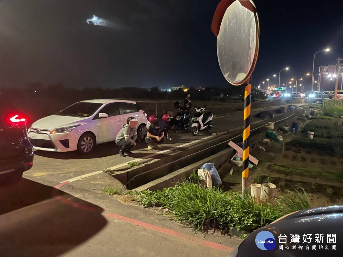 80輛汽機車深夜聚集競速,警調監視器鎖定位置一網打盡