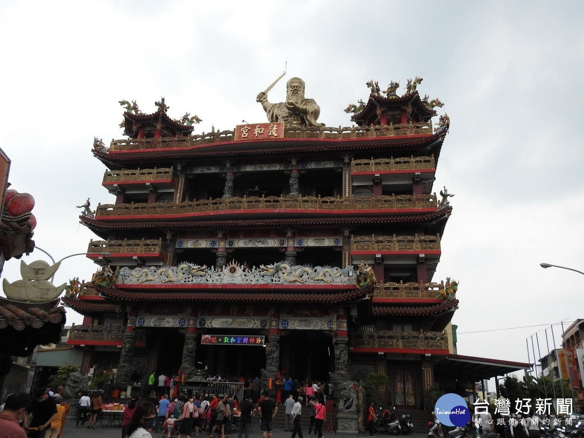 草屯敦和宮奉祀武財神神威顯赫。(縣府提供)