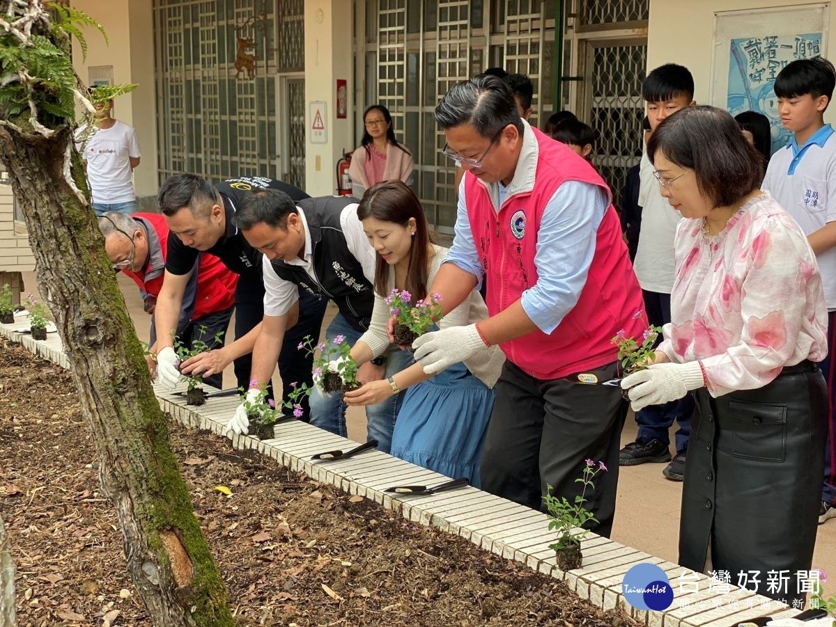 貴賓參與打造校園教育生態園區