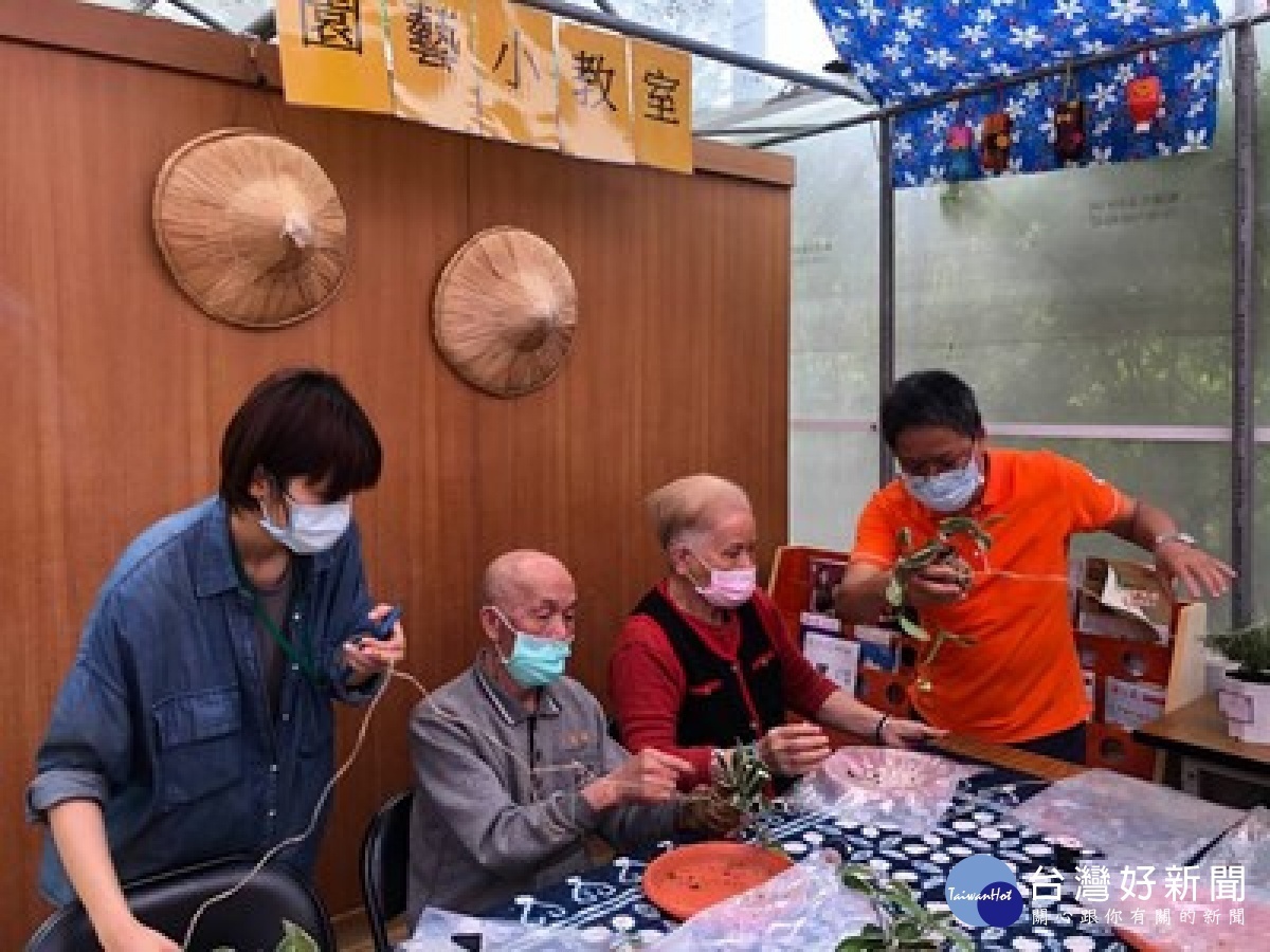 園藝活動助長者紓壓放鬆