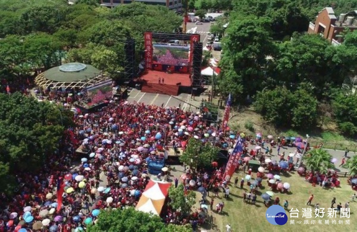 雲林縣警察局近年推動警用遙控無人機運用於警政、治安、交通及為民服務等方面，成效斐然。
