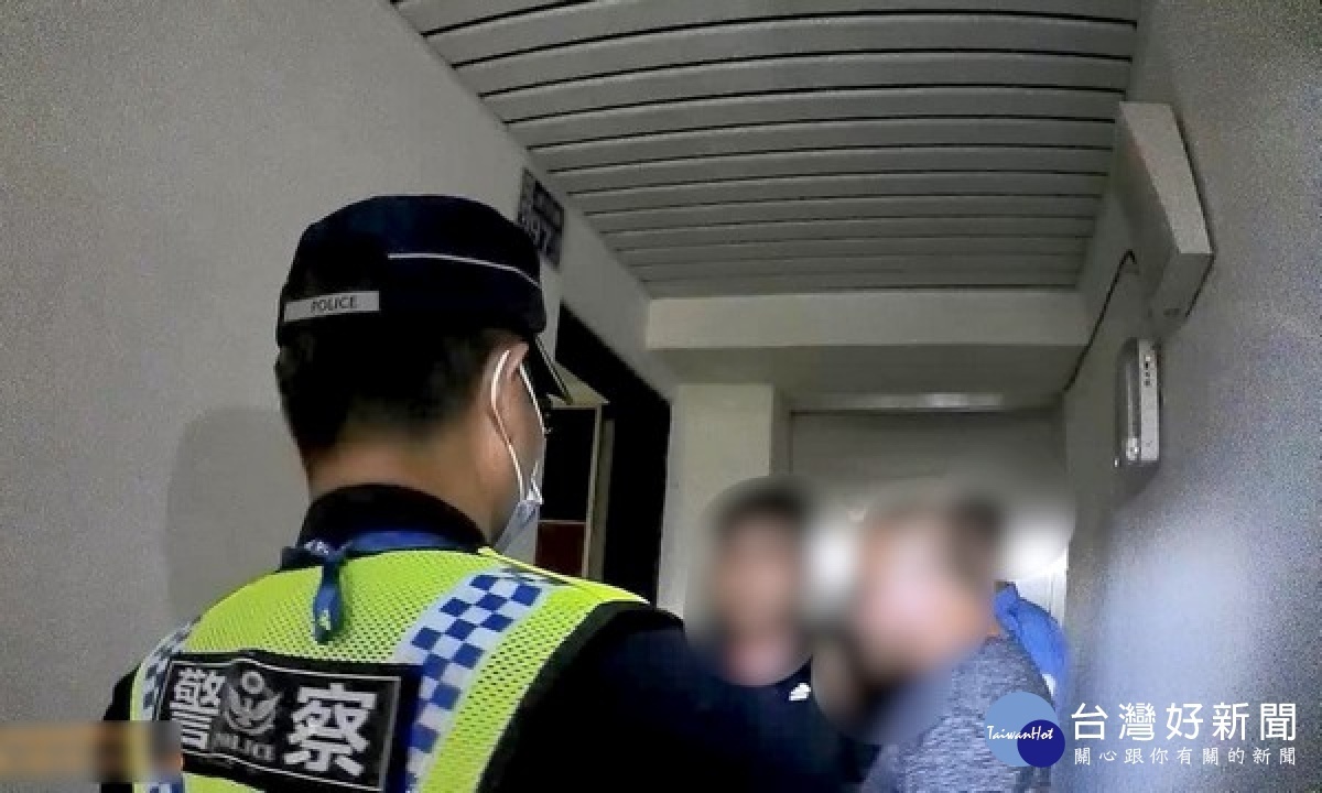 虎尾警方獲報男子透露輕生念頭,立即展開救援,成功挽回寶貴性命,家屬對警方積極作為,深表感激與肯定。