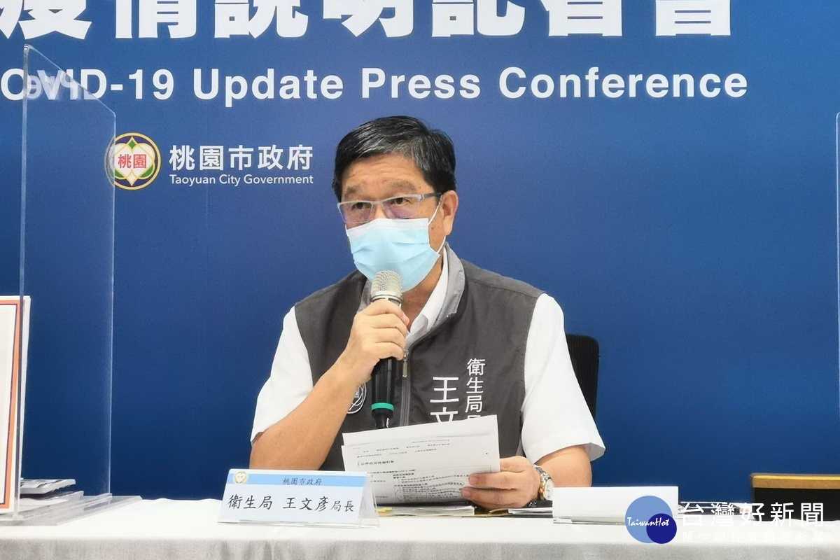 桃園市政府衛生局長王文彥表示，沒有必要開放到民眾自行快篩。