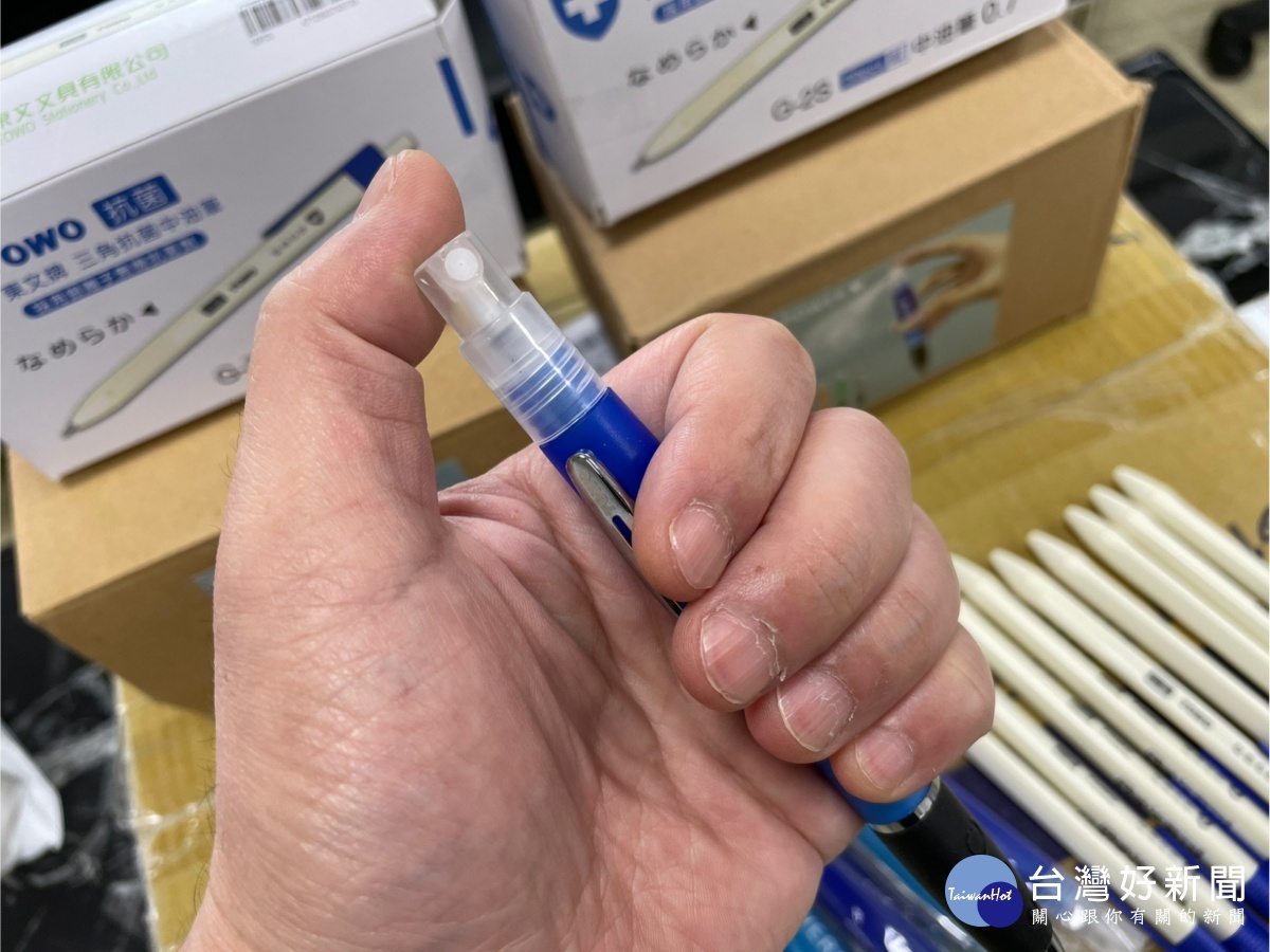 新奇防疫小物大功效,助警安心抗疫