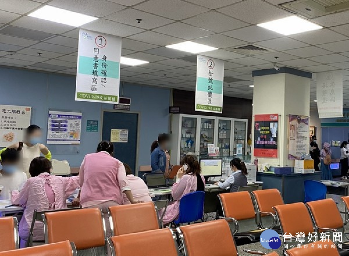 雲林地檢署針對衛生局是否讓不符資格之人施打疫苗,及縣府告發網傳「找民代喬疫苗」,疑涉散播防疫假訊息刑責等,分別立案偵辦。