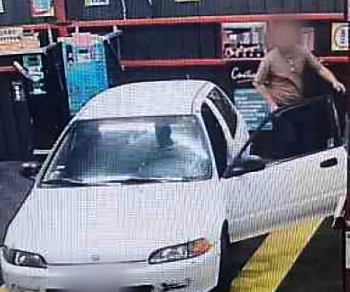 西螺鎮轄連續發生汽車失竊及兌幣機遭竊案,警方專案小組積極查緝,前往彰化二水車站將犯嫌拘提到案,經雲林地院裁定羈押。