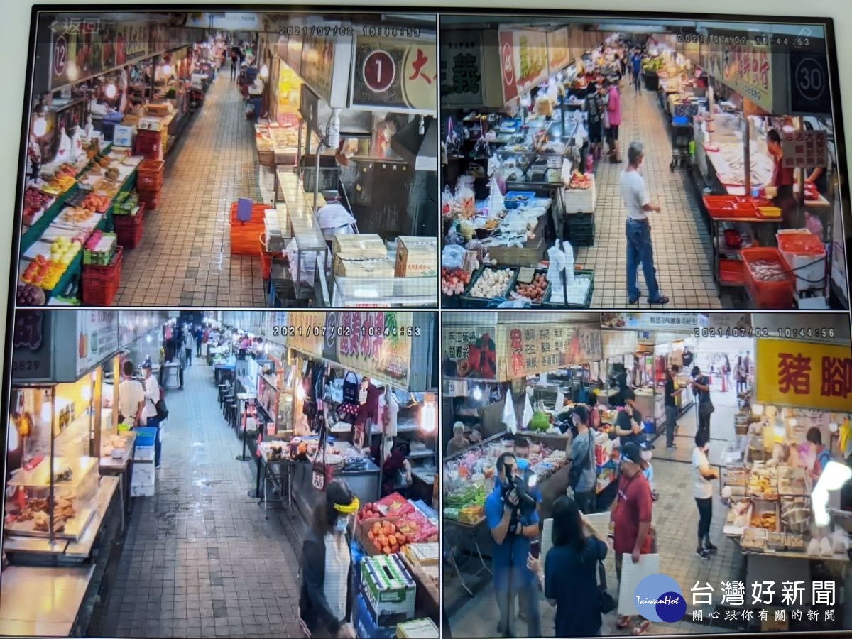 即時影像智慧監控系統可觀看市場人流狀況有利於分流採買。圖/彰化市公所提供