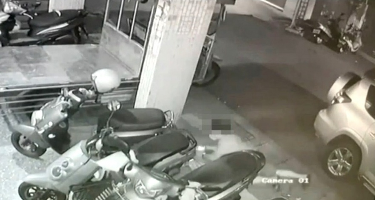 郭嫌拔腿狂奔,員警迅速追趕並予以逮捕