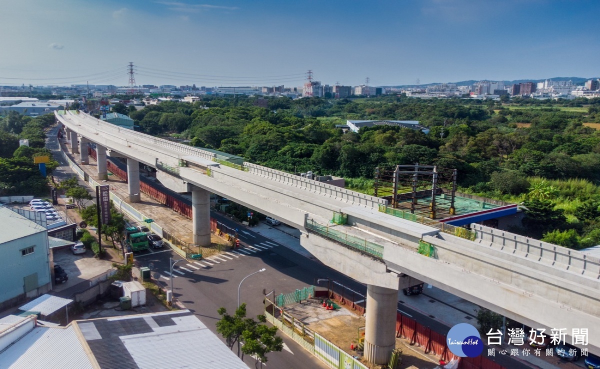 桃園捷運綠線蘆竹區中正北路400公尺高架橋面已完整呈現。