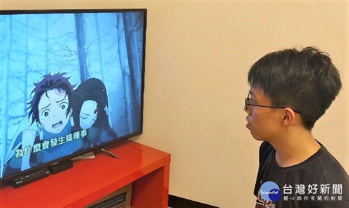 秀峰高中的「籃球少年」小隊以時下最夯動畫「鬼滅之刃」為主題榮獲優等