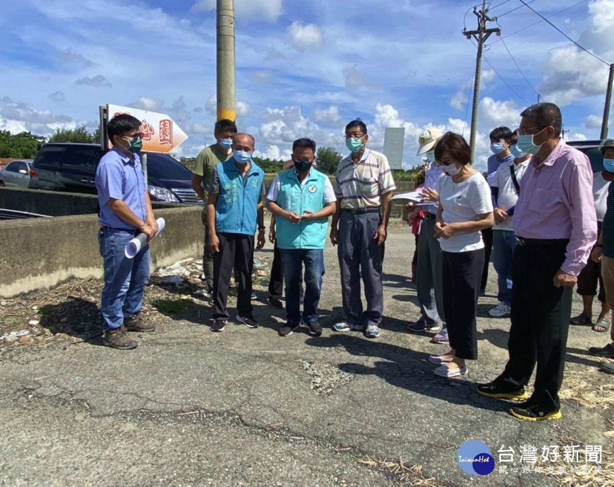 蘇治芬委員爭取行政院農委會經費補助的農路改善工程總經費近1600萬元，為農民打造一條安全回家的道路。