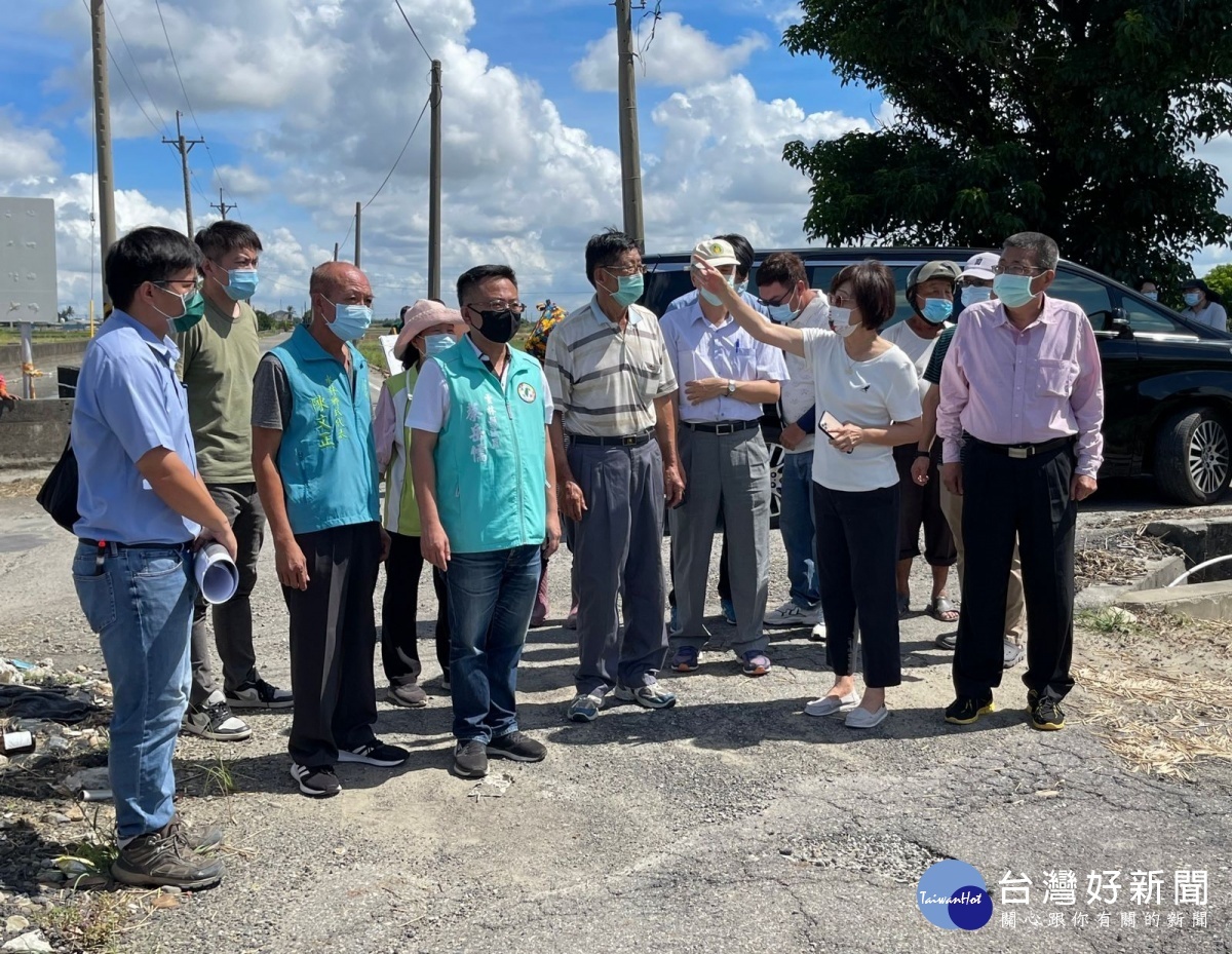 蘇治芬委員爭取行政院農委會經費補助的農路改善工程總經費近1600萬元，為農民打造一條安全回家的道路。