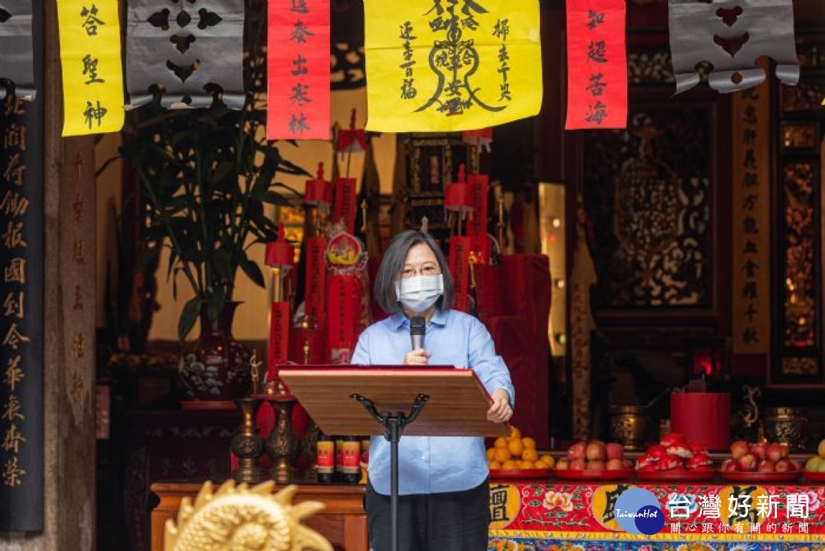 蔡總統感謝15聯庄的努力，讓義民爺守護家園的團結精神代代相傳