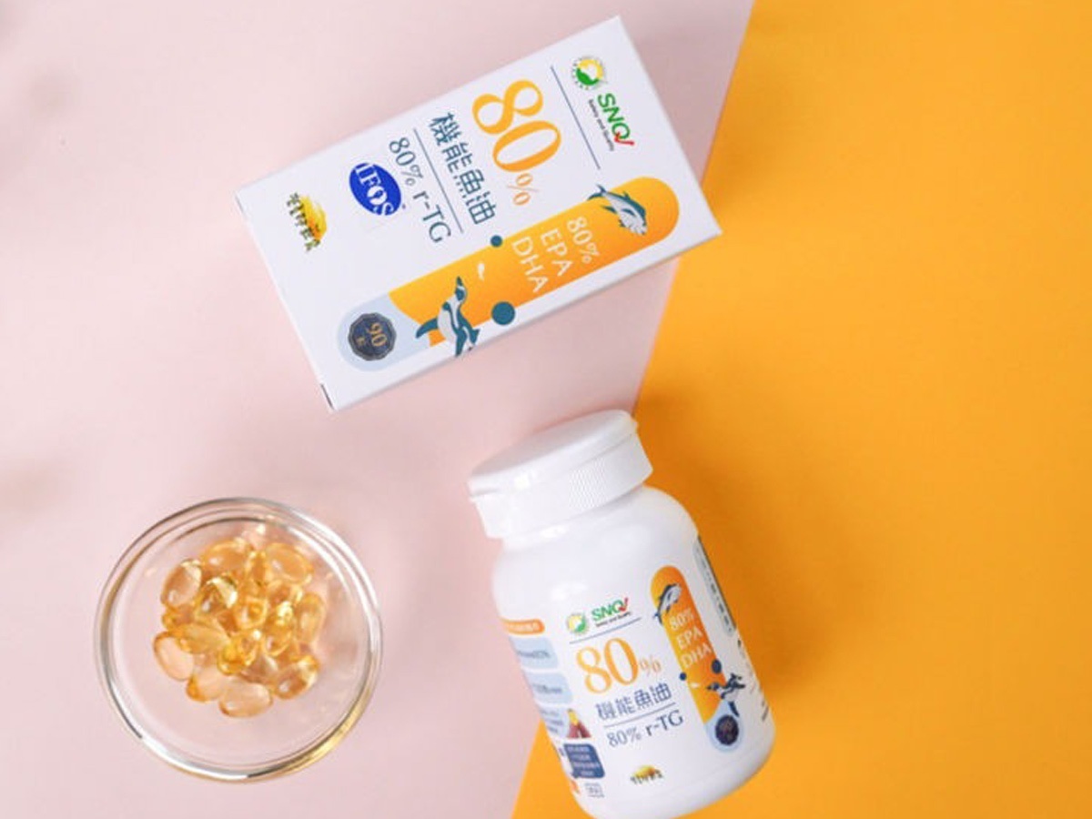 營養師輕食是台灣第一個從原料到成品,皆榮獲 IFOS 認證的魚油品牌(圖片來源 / 營養師輕食)