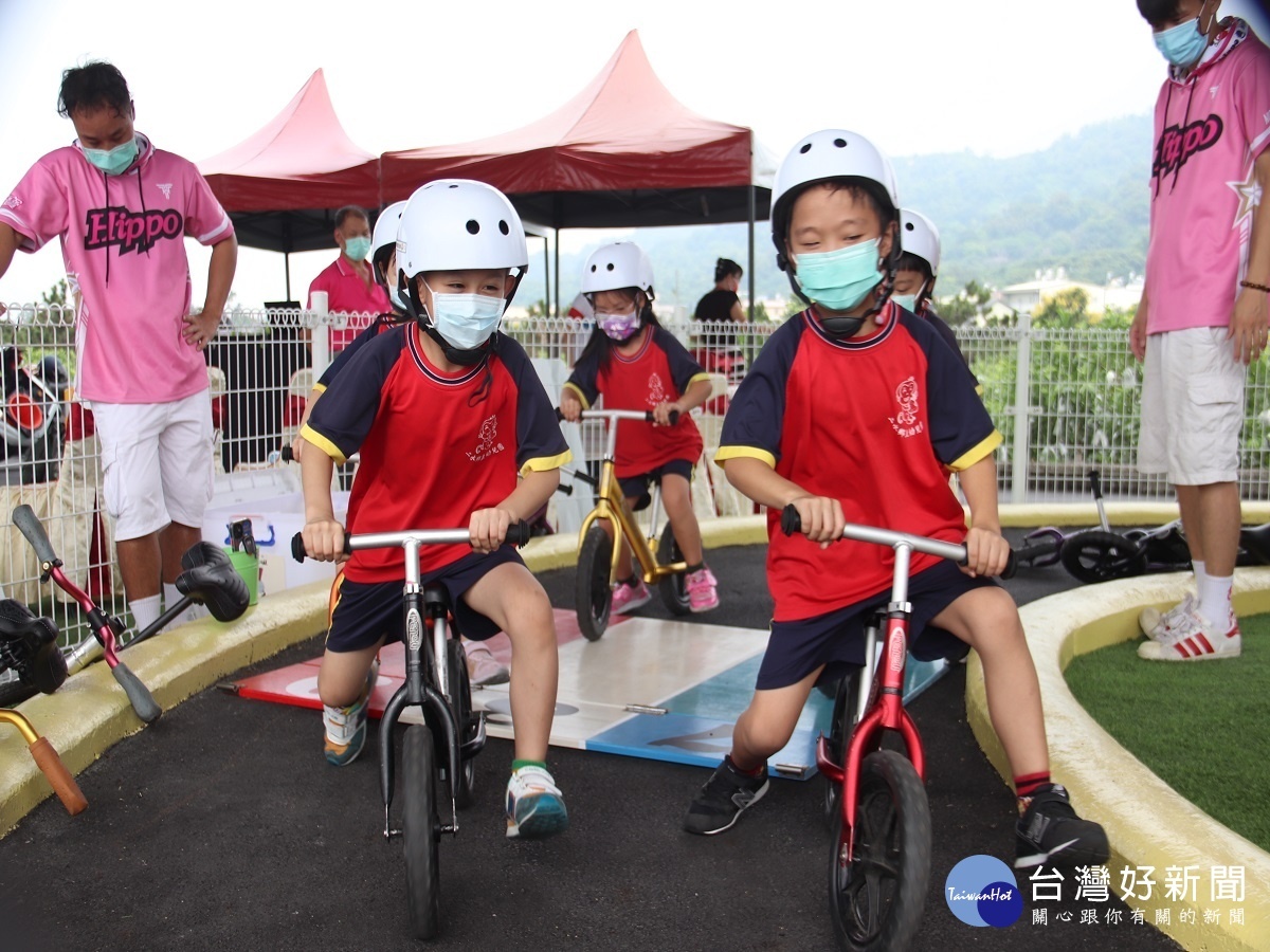 二水鄉打卡新祕境 親子滑步車公園落成啟用
