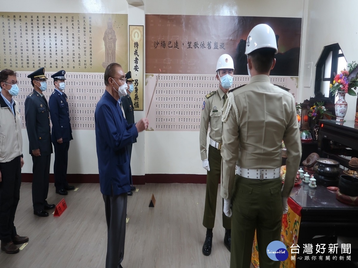 馮世寬祭悼在台亡故榮民忠靈 感念榮民熱血保家衛國犧牲奉獻