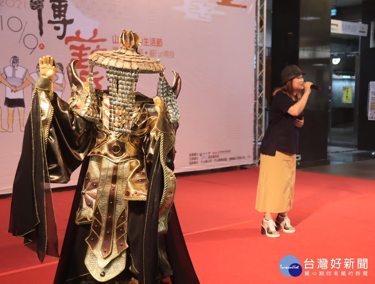 黃俊雄布袋戲團將有精彩演出。(記者扶小萍攝)