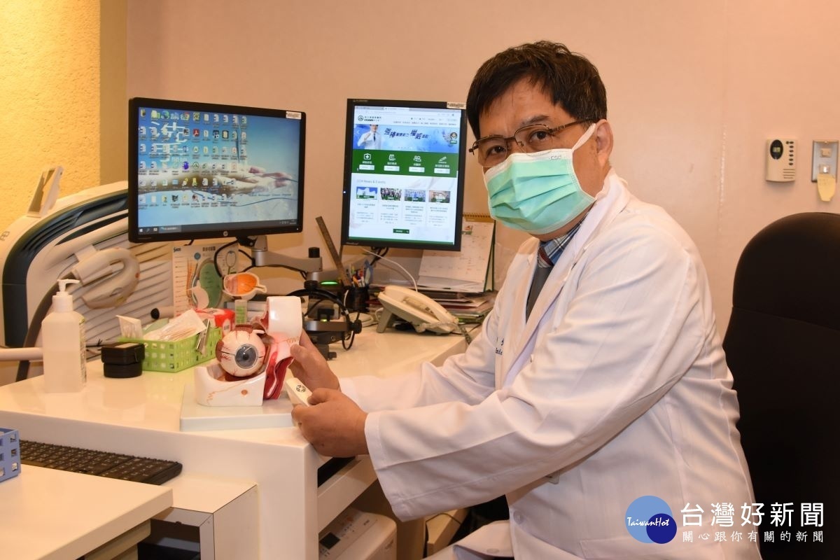 張丞賢表示,眼球內也會長腫瘤,兒童以新生兒的眼部腫瘤常見的是「視網膜母細胞瘤」。圖/彰基醫院提供