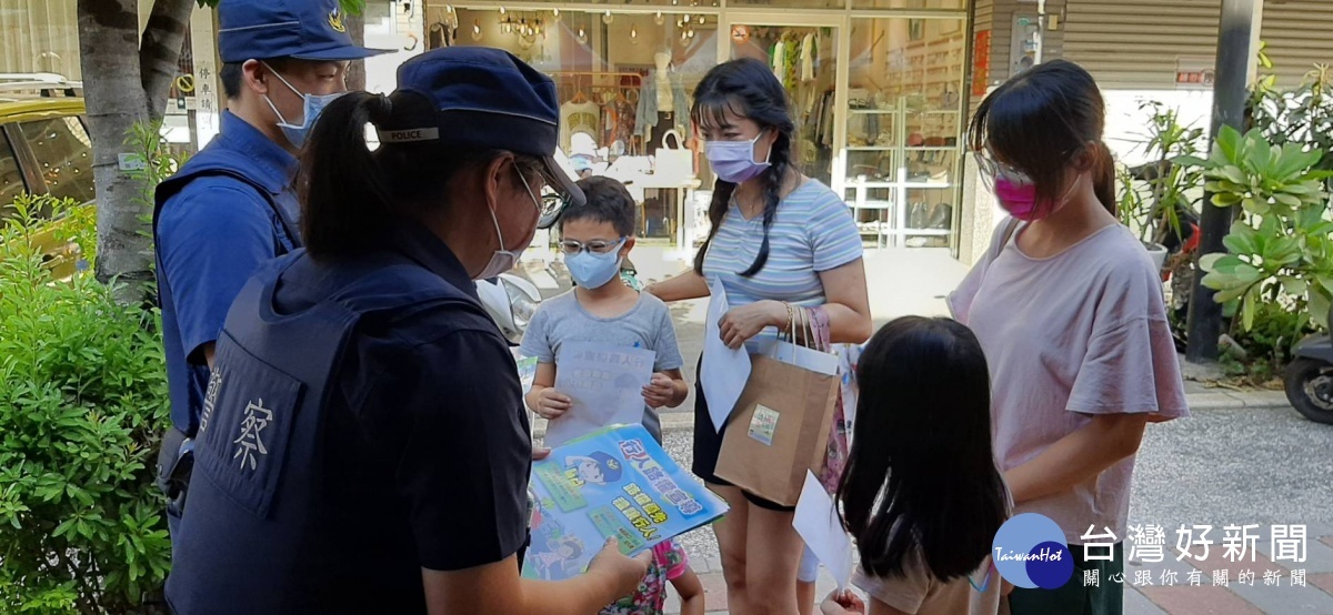 楊梅分局交通安全月宣導,加深駕駛與行人守法觀念